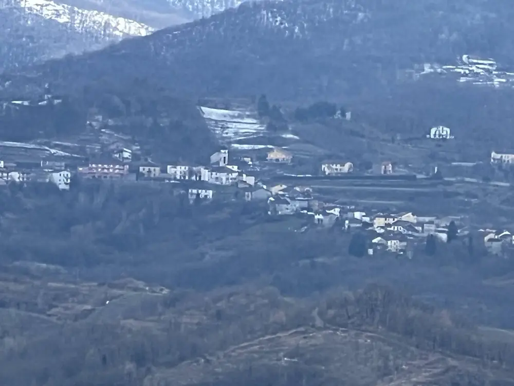 A Piedmont valley under winter snow