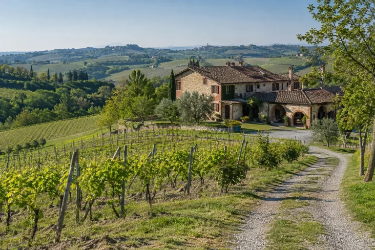 Booking a Viewing With an Italian Agent From Overseas: What to Expect and How to Prepare — booking a viewing with an Italian